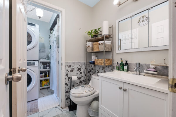730-Medowvale-Road-Toronto-Web-Salisbury-30