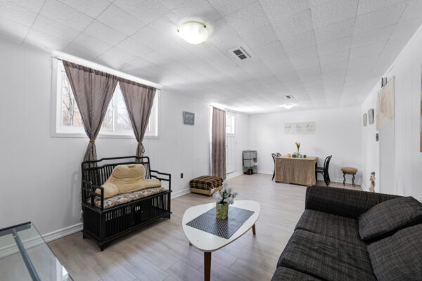 730-Medowvale-Road-Toronto-Web-Salisbury-45