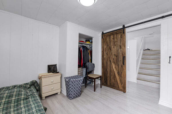 730-Medowvale-Road-Toronto-Web-Salisbury-49