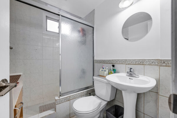 730-Medowvale-Road-Toronto-Web-Salisbury-56