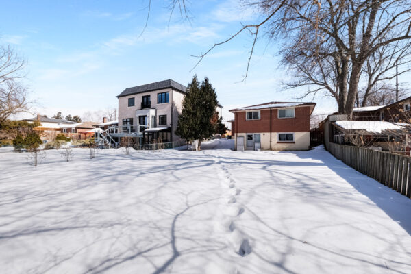 730-Medowvale-Road-Toronto-Web-Salisbury-68