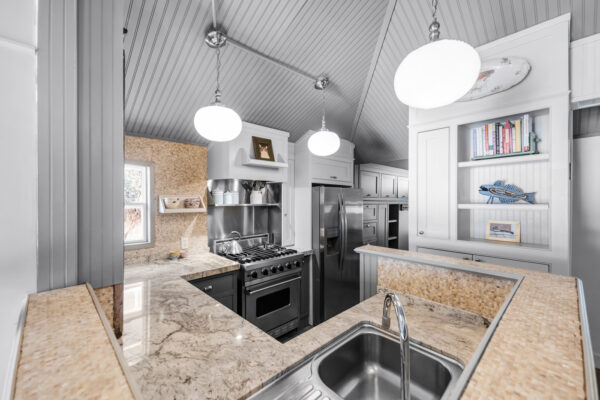 75-Cedarvale-Boulevard-Stouffville-Web-Salisbury-17