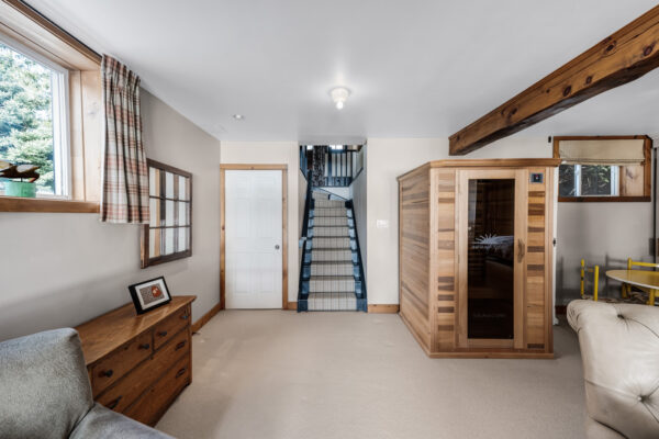 75-Cedarvale-Boulevard-Stouffville-Web-Salisbury-32