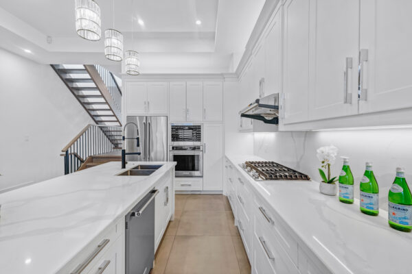 8-Branch-Avenue-Toronto-Web-Salisbury-23
