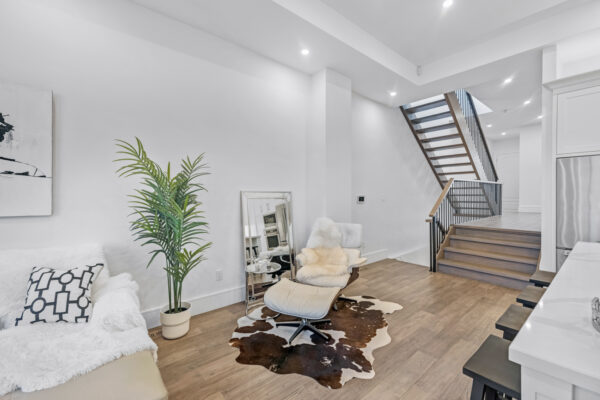 8-Branch-Avenue-Toronto-Web-Salisbury-28