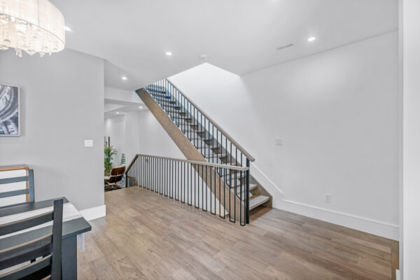 8-Branch-Avenue-Toronto-Web-Salisbury-37