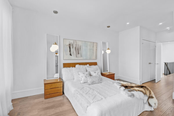 8-Branch-Avenue-Toronto-Web-Salisbury-42