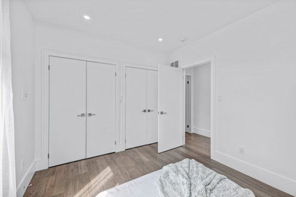 8-Branch-Avenue-Toronto-Web-Salisbury-53