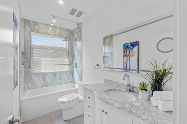 8-Branch-Avenue-Toronto-Web-Salisbury-54
