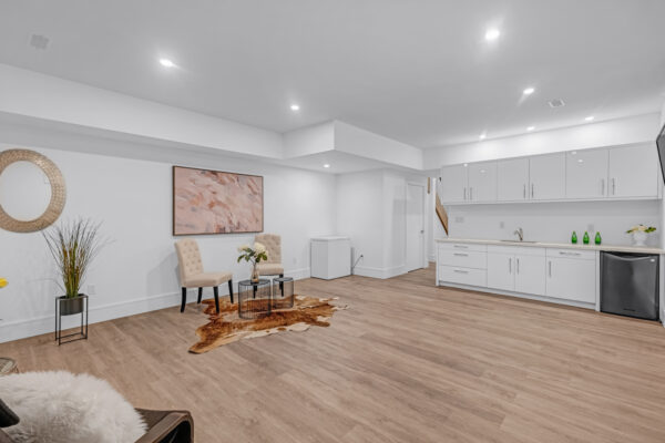 8-Branch-Avenue-Toronto-Web-Salisbury-64