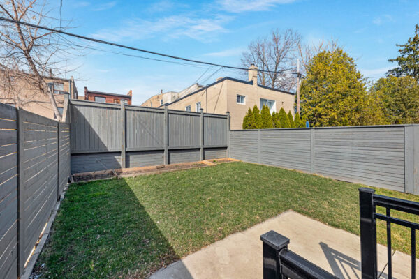 8-Branch-Avenue-Toronto-Web-Salisbury-69