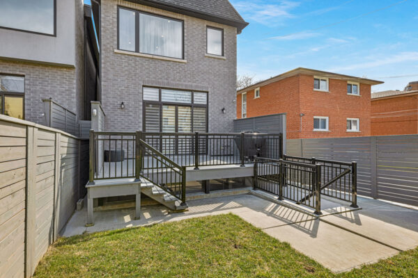 8-Branch-Avenue-Toronto-Web-Salisbury-73