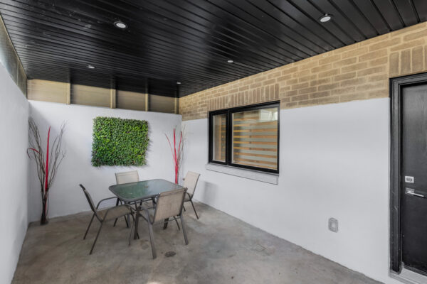 8-Branch-Avenue-Toronto-Web-Salisbury-75