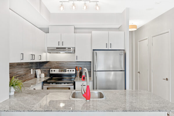 1-Cole-Street-#804-Toronto-Web-Salisbury-11
