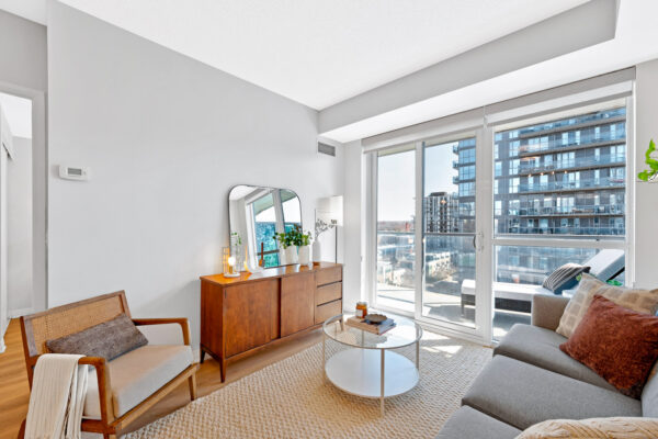 1-Cole-Street-#804-Toronto-Web-Salisbury-19