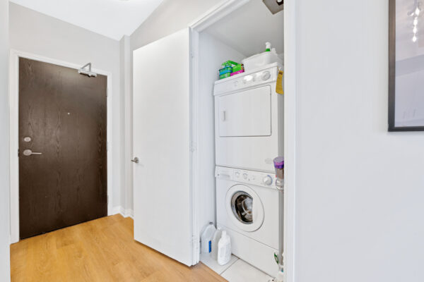 1-Cole-Street-#804-Toronto-Web-Salisbury-32