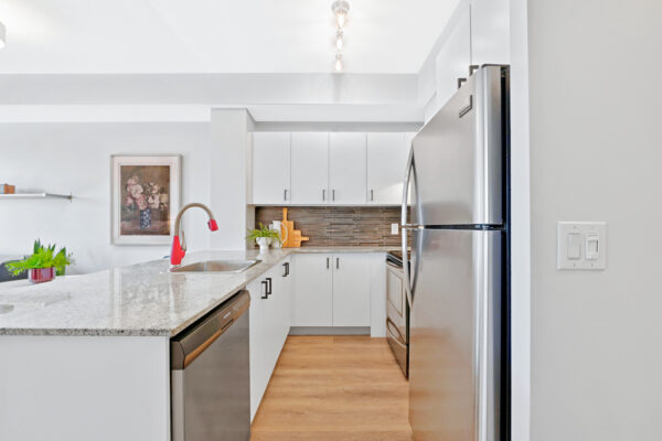 1-Cole-Street-#804-Toronto-Web-Salisbury-8