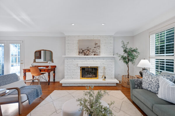 1-Restwell-Crescent-Toronto-Web-Salisbury-16