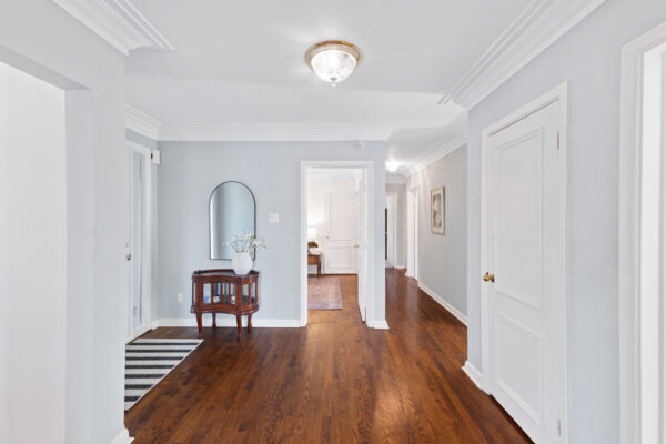 1-Restwell-Crescent-Toronto-Web-Salisbury-28