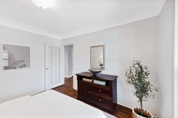 1-Restwell-Crescent-Toronto-Web-Salisbury-30