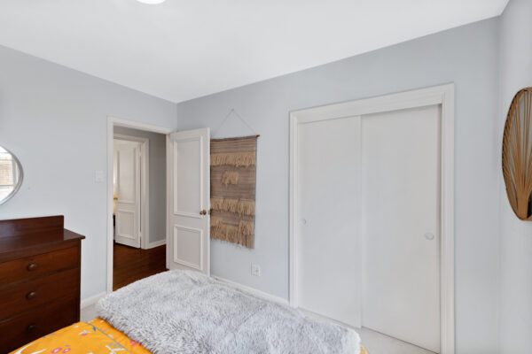 1-Restwell-Crescent-Toronto-Web-Salisbury-39