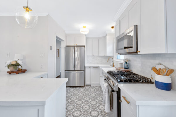1303-Crossfield-Bend-Mississauga-Web-Salisbury-20
