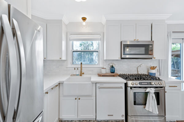 1303-Crossfield-Bend-Mississauga-Web-Salisbury-22