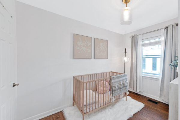 1303-Crossfield-Bend-Mississauga-Web-Salisbury-30