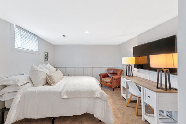 1303-Crossfield-Bend-Mississauga-Web-Salisbury-40