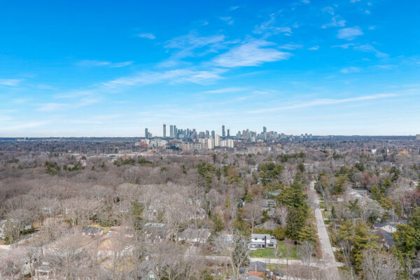 1303-Crossfield-Bend-Mississauga-Web-Salisbury-69