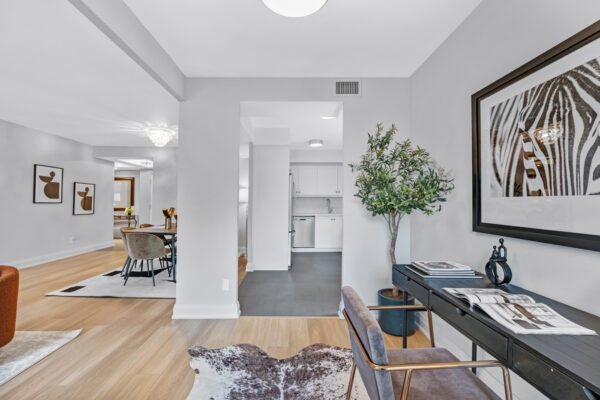 18-William-Carson-Crescent-#318-Toronto-Web-Salisbury-25