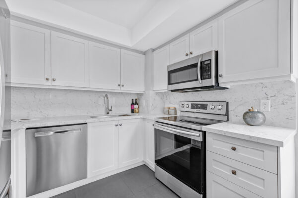 18-William-Carson-Crescent-#318-Toronto-Web-Salisbury-28