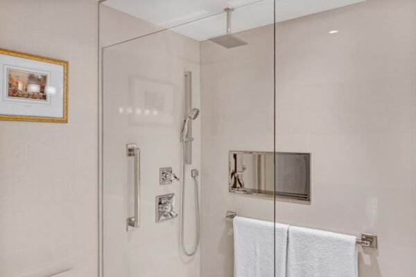 18-William-Carson-Crescent-#318-Toronto-Web-Salisbury-38