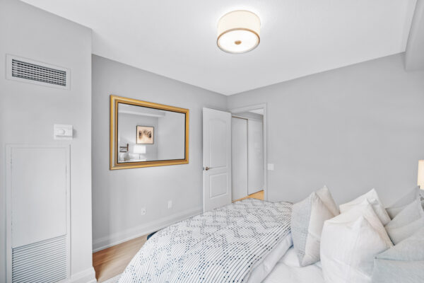 18-William-Carson-Crescent-#318-Toronto-Web-Salisbury-41