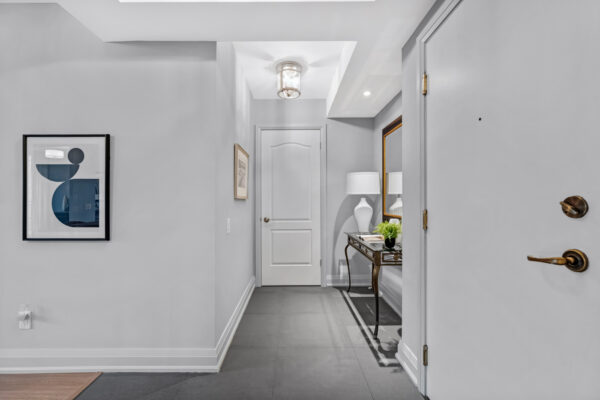 18-William-Carson-Crescent-#318-Toronto-Web-Salisbury-43