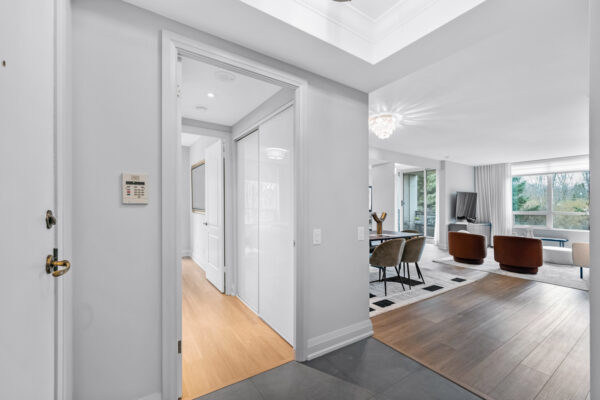 18-William-Carson-Crescent-#318-Toronto-Web-Salisbury-8