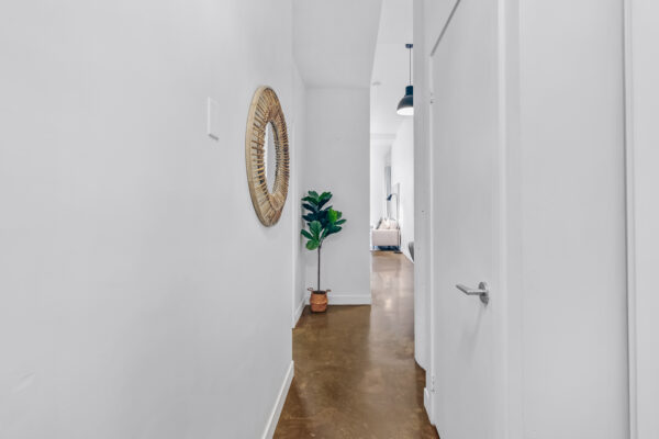 201-Carlaw-Avenue-#201-Toronto-Web-Salisbury-12