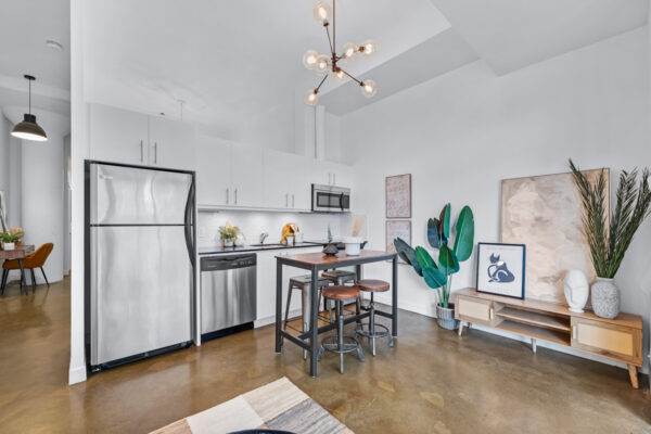 201-Carlaw-Avenue-#201-Toronto-Web-Salisbury-17