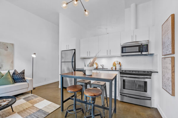 201-Carlaw-Avenue-#201-Toronto-Web-Salisbury-20