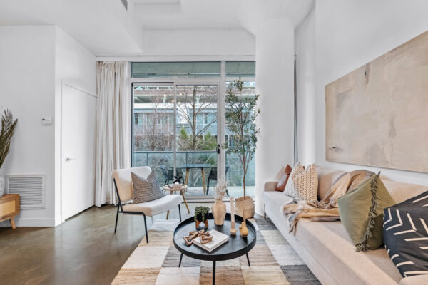 201-Carlaw-Avenue-#201-Toronto-Web-Salisbury-25