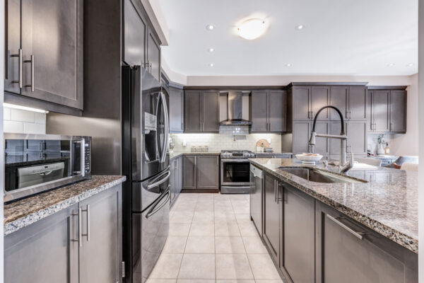 2035-Allison-Street-Innisfil-Web-Salisbury-35
