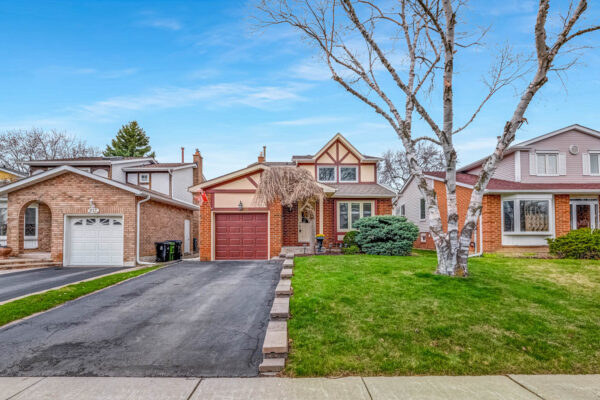 219-Goldhawk-Trail-Toronto-Web-Salisbury-5
