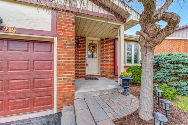 219-Goldhawk-Trail-Toronto-Web-Salisbury-9