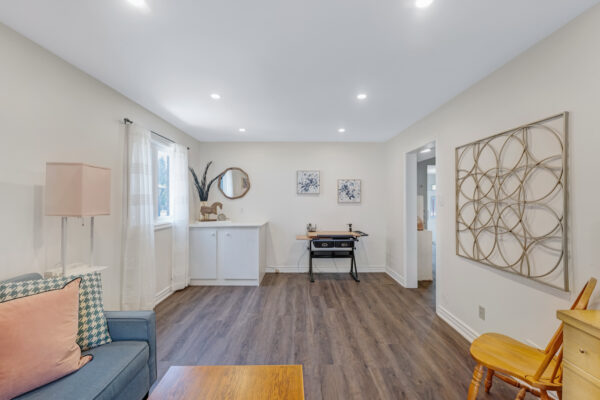 22-Havagal-Crescent-Markham-Web-Salisbury-31