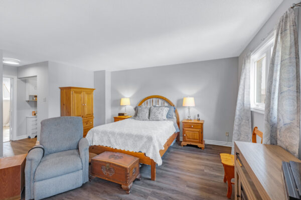 22-Havagal-Crescent-Markham-Web-Salisbury-42