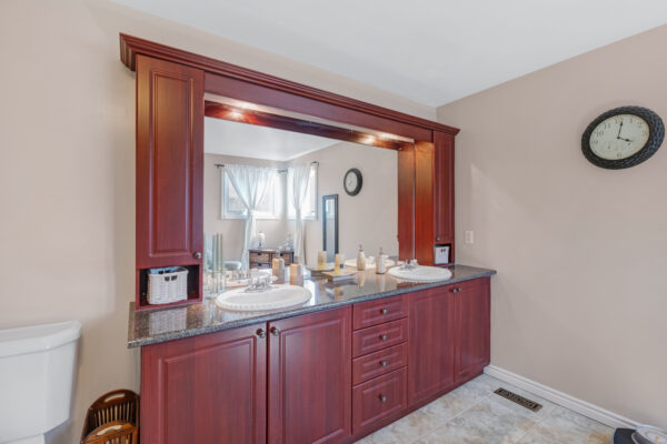 22-Havagal-Crescent-Markham-Web-Salisbury-45