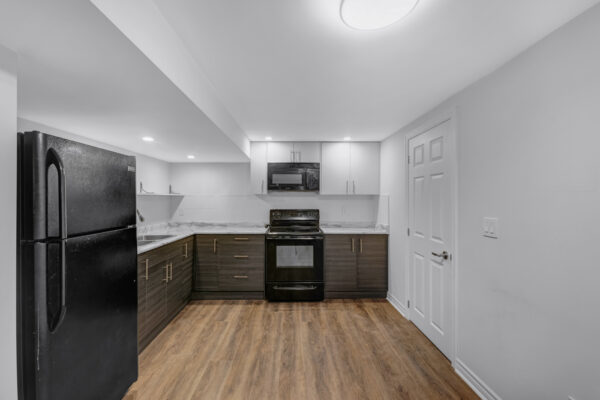22-Havagal-Crescent-Markham-Web-Salisbury-57