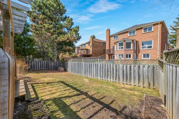 22-Havagal-Crescent-Markham-Web-Salisbury-66