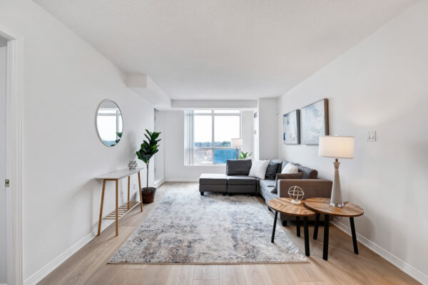 233-Beecroft-Road-#915-Toronto-Web-Salisbury-16
