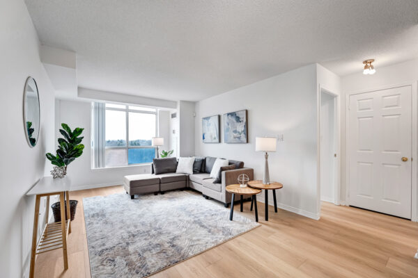 233-Beecroft-Road-#915-Toronto-Web-Salisbury-17